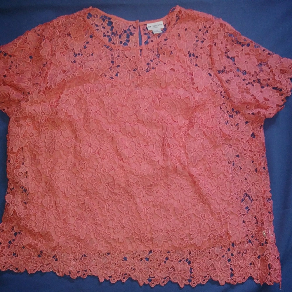 Dressy shirt .